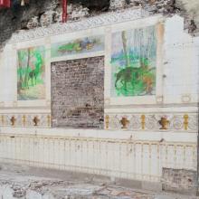 Het vrijgekomen tegelgeheel in de Bakkerstraat te Blankenberge